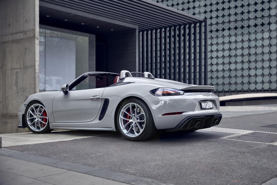  Porsche 718 Spyder (982) 2020 года  (AU) (фото 13 из 40)